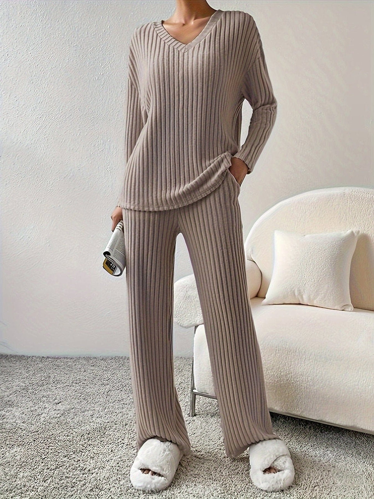 Women_sSolidRibbedCasualPantsSet-V-NeckLongSleeveTop_PocketedStraightLegPants